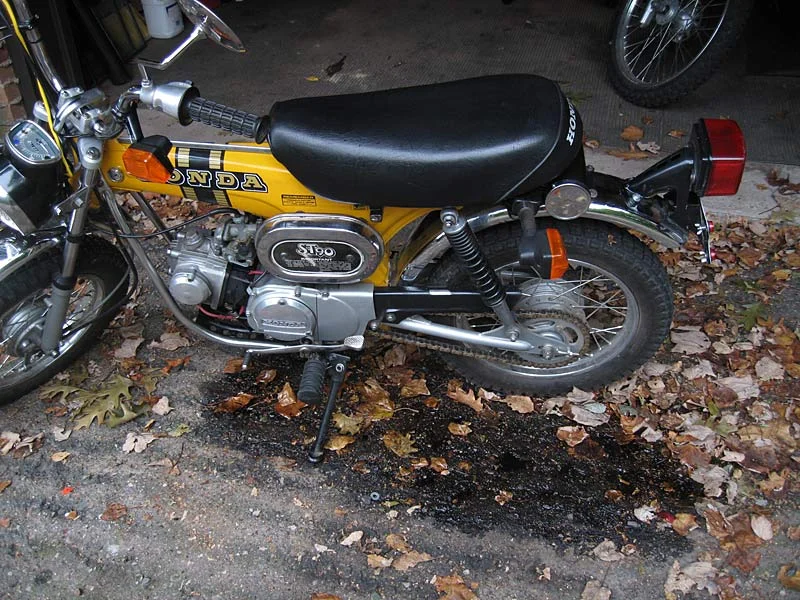 Name:  fuelpuddle.jpg
Views: 1503
Size:  119.5 KB