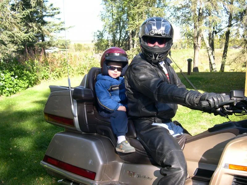 Name:  Kenai 9-13-03 009.jpg
Views: 243
Size:  110.7 KB