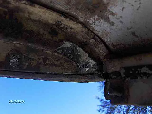 Name:  Hard Top WS rail 2.jpg
Views: 247
Size:  17.1 KB