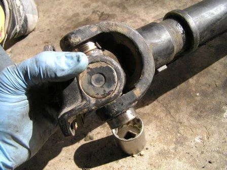 toyota tacoma u joint problems #3