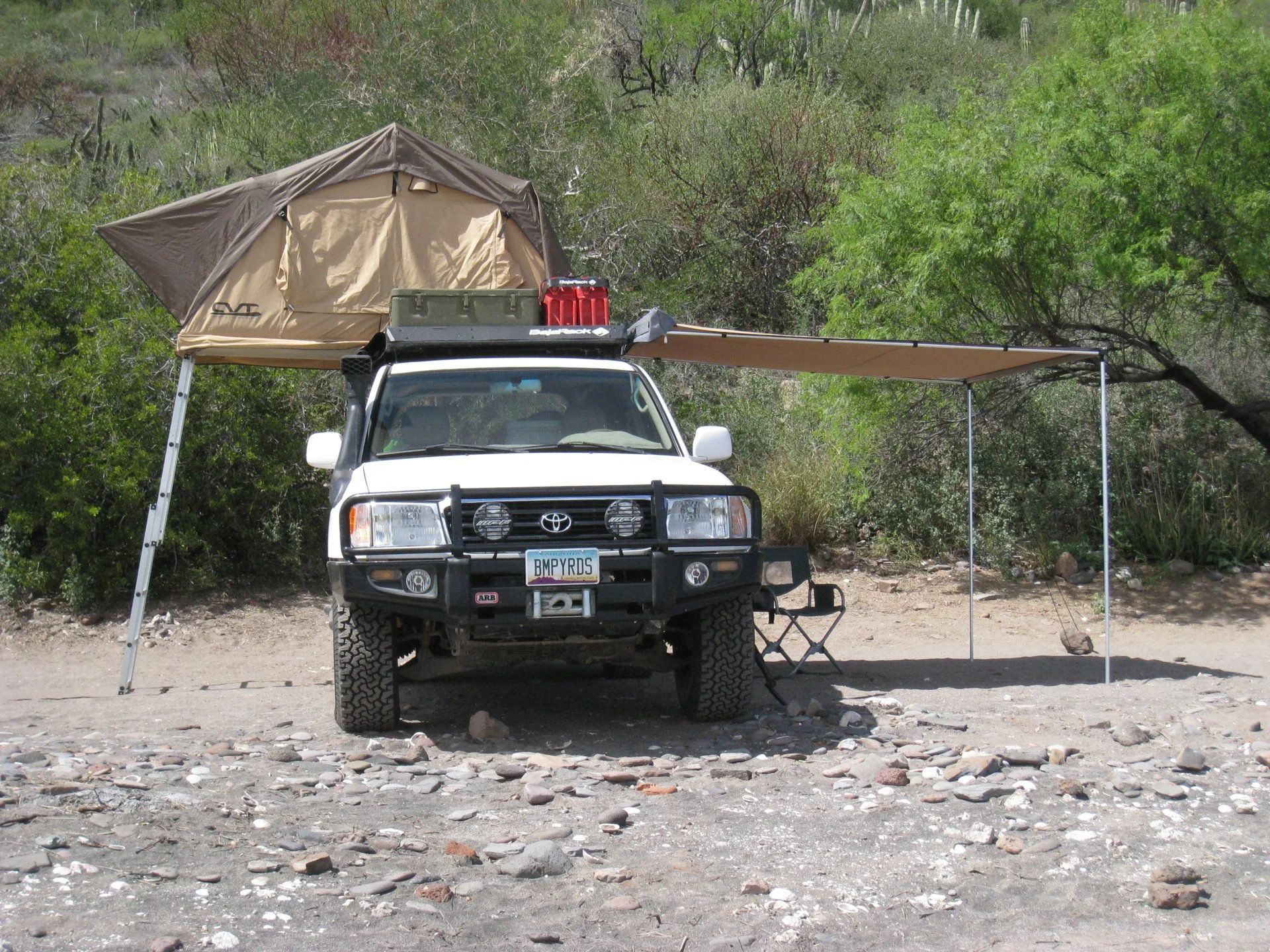 2000 UZJ 100 Overlander
