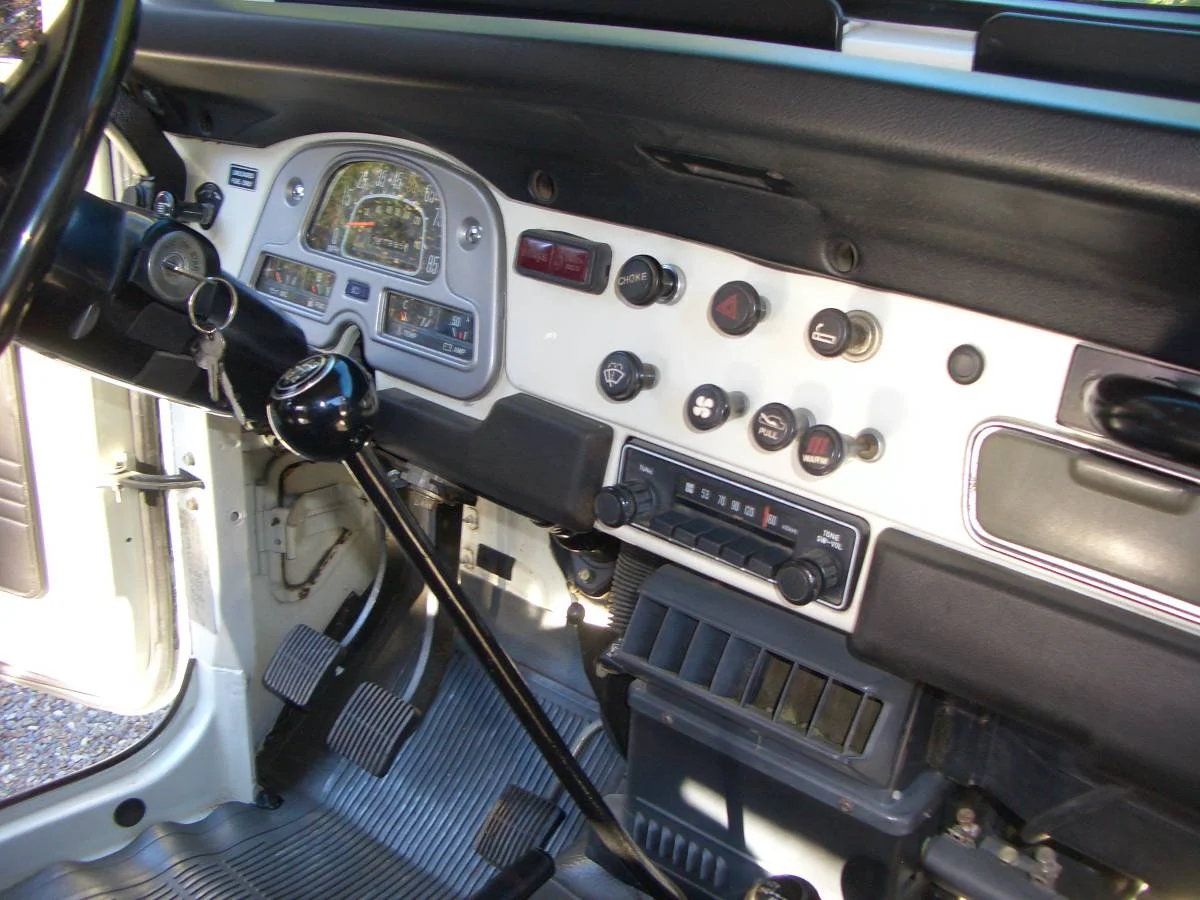 00707_9Ia96Tzb5GW_0CI0t2_1200x900.webp