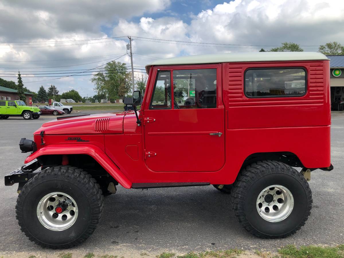 craigslist - 1962 FJ40 Red with Late Model Turn signals ...