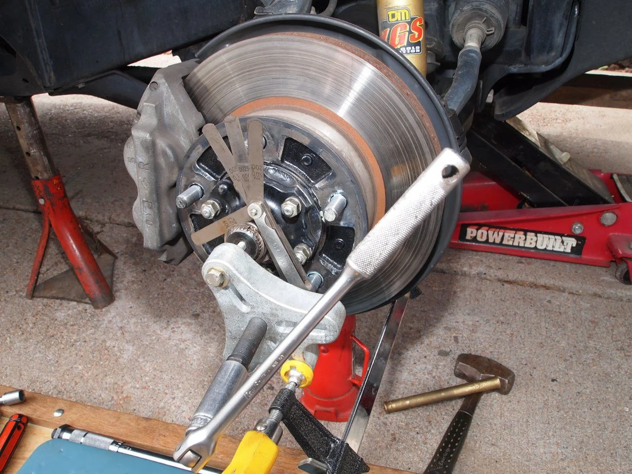 01 LC wheel hub flange 002.webp