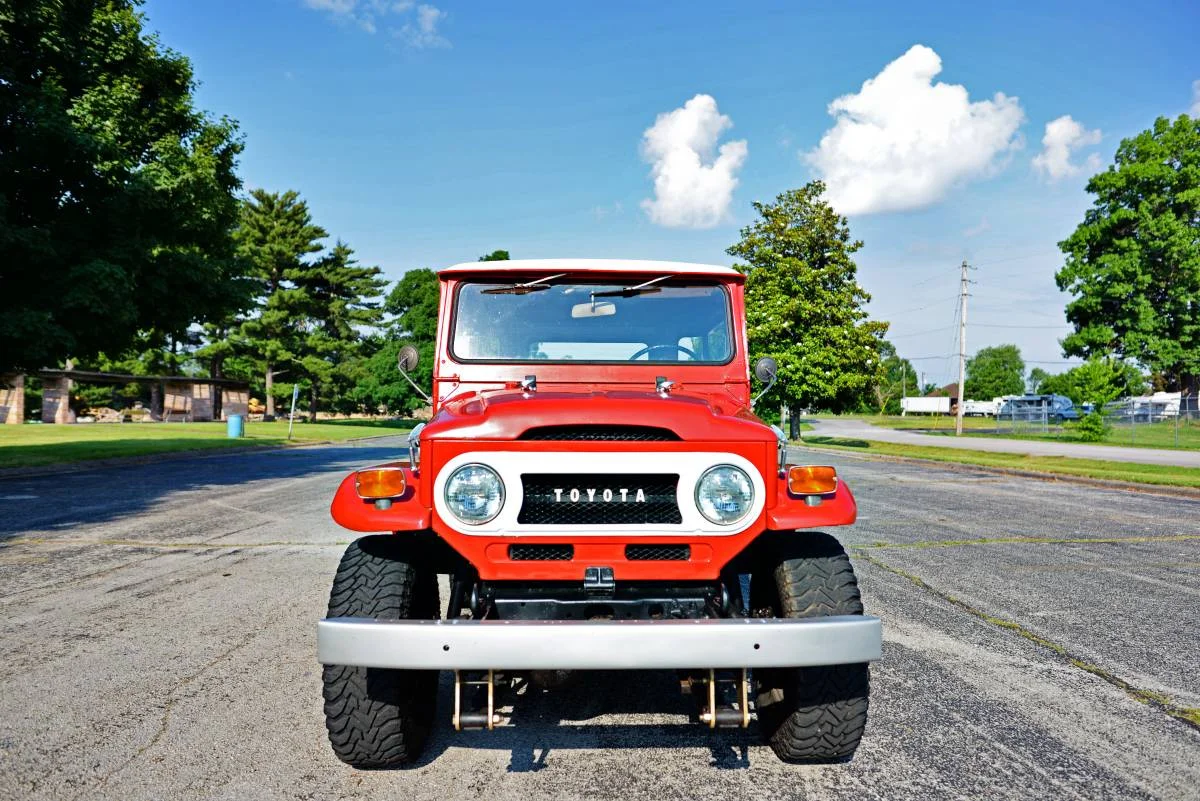 01717_fWUESOHvPy4_1200x900.webp