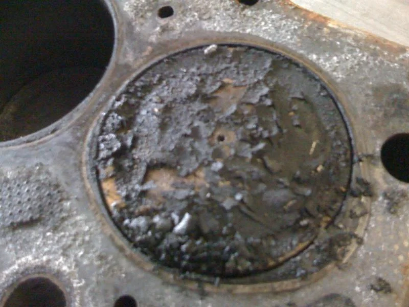 03-25-12 Engine Teardown 39.webp