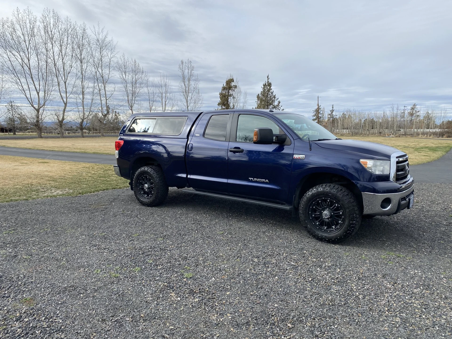Redmond Oregon - 2011 Toyota Tundra SR5 4x4 Double Cab - 85k Miles