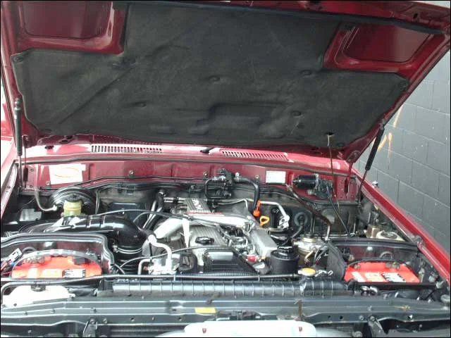 06-24-6e-Toyota_LC_HDJ81[1].webp