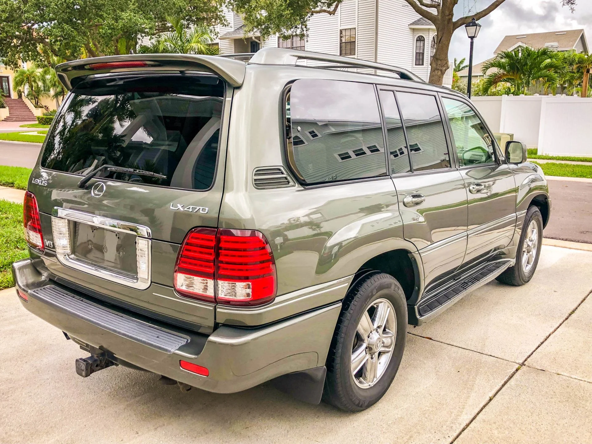 06-lx470-4.jpg