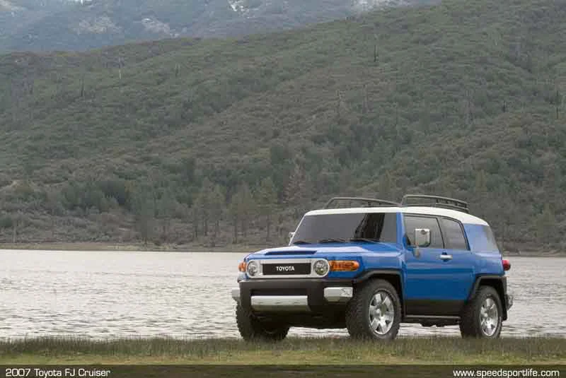 07_fj_cruiser_162.webp