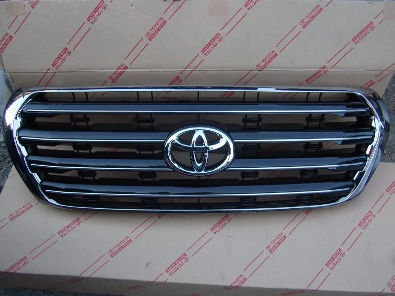 08423_60220_land_cruiser_grill.webp
