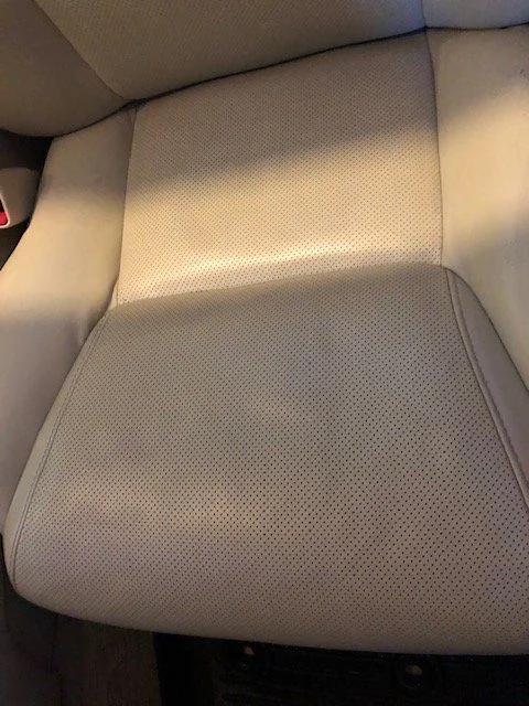 1 seat ft2.webp