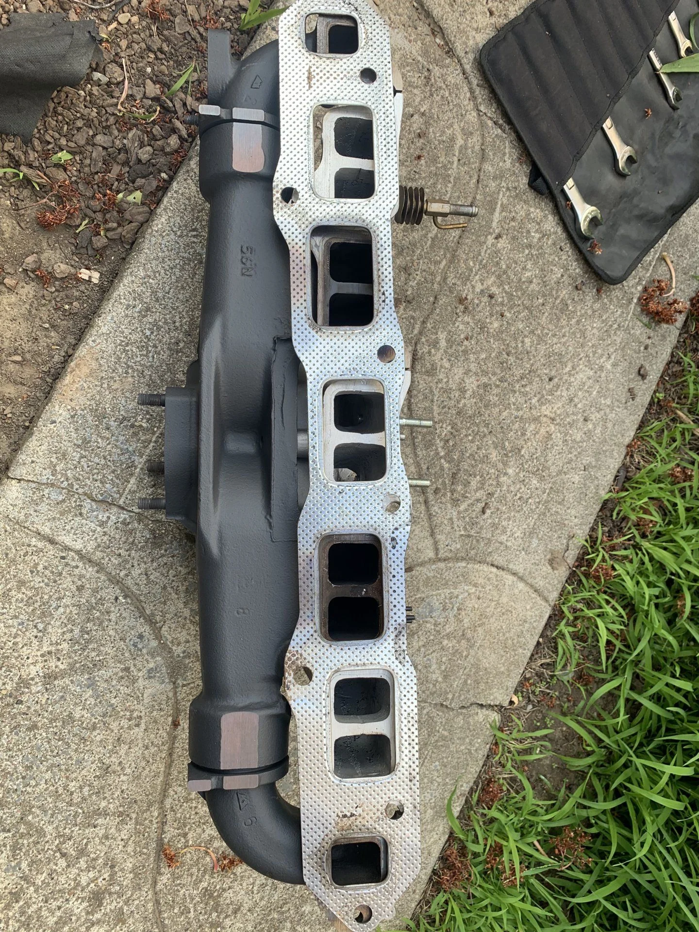 10 - Manifold removed.webp