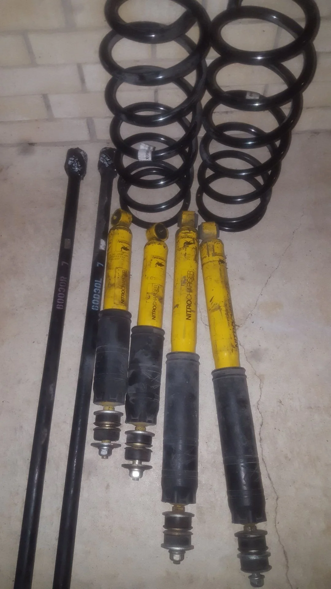 100 SPRINGS,SHOCKS, TBS.webp