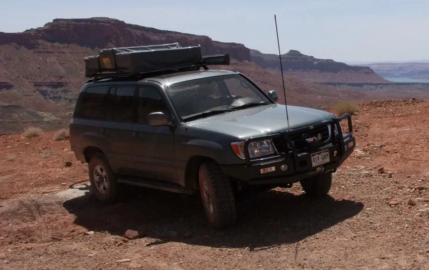 100_3-4rack_1.jpg
