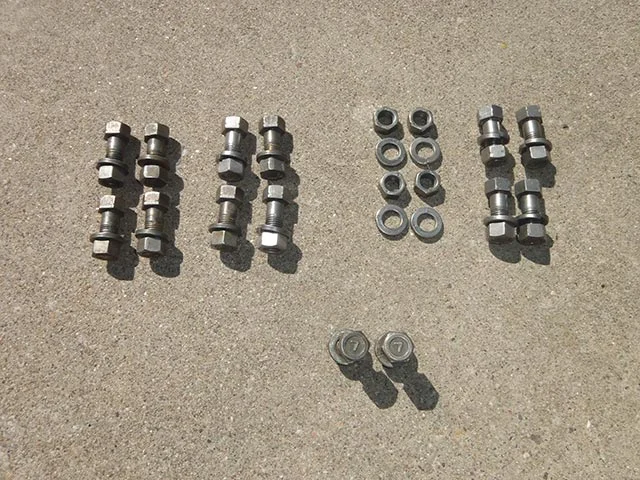 10mm-Driveshaft-Bolts.jpg