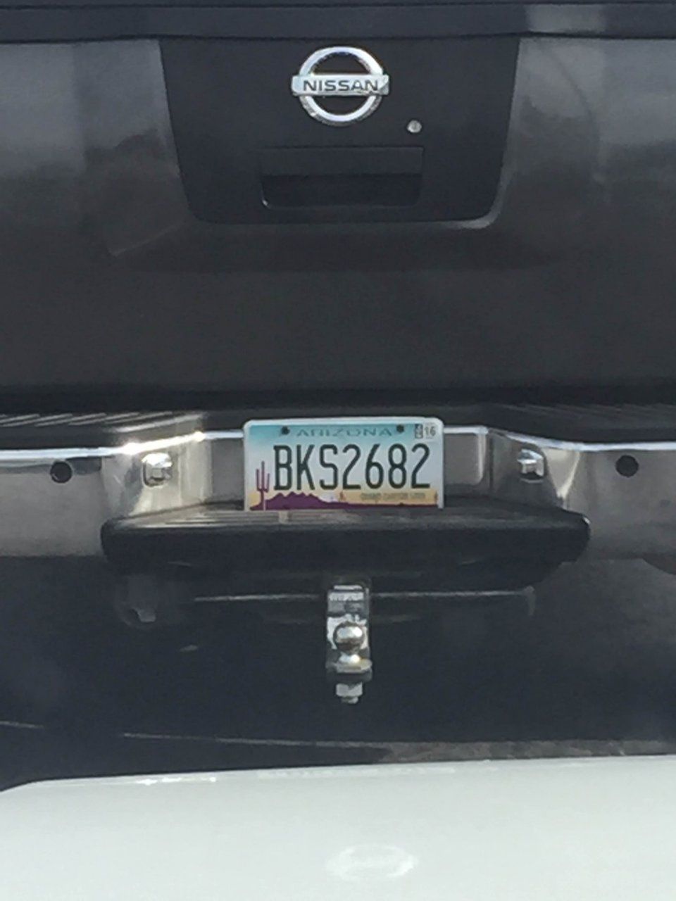 1128593