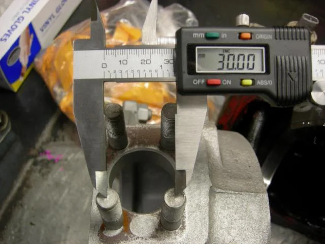11MMKnuckle02.jpg