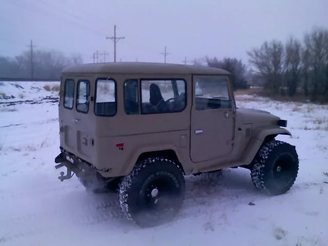 v8 cruiser fj40 35's 2800.00 nebraska