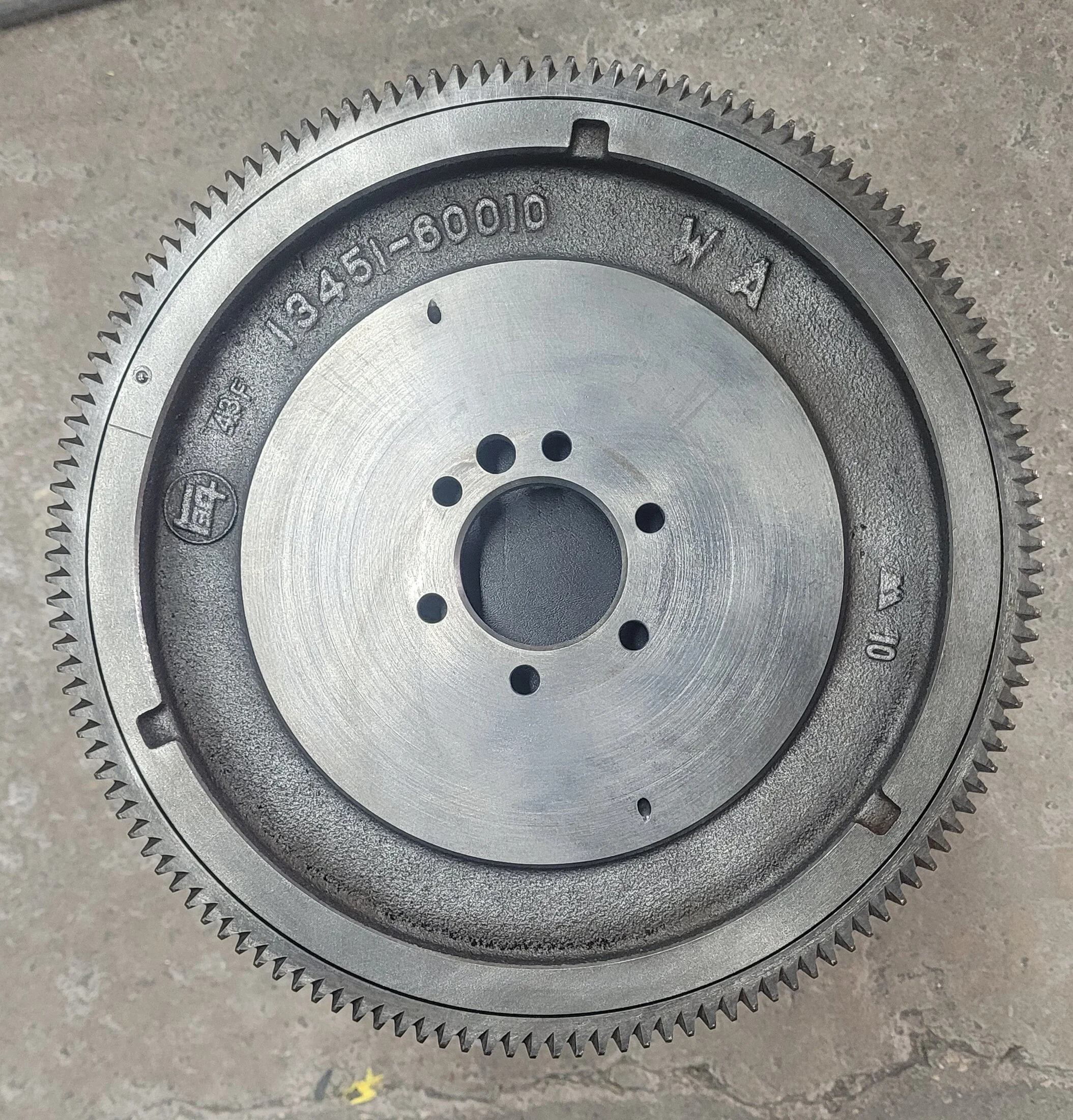 13451-60010 FJ40 flywheel_01.webp