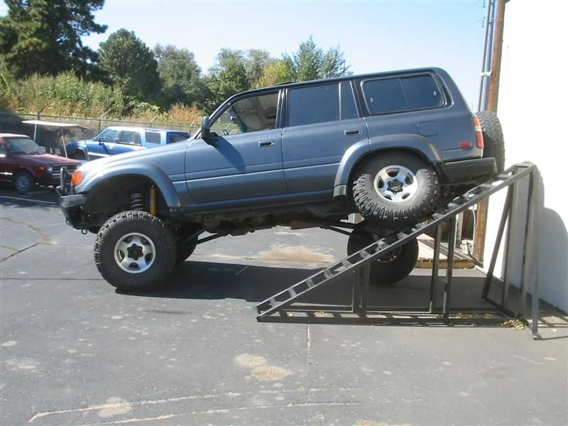 14rearpinshockpullback (Custom).webp
