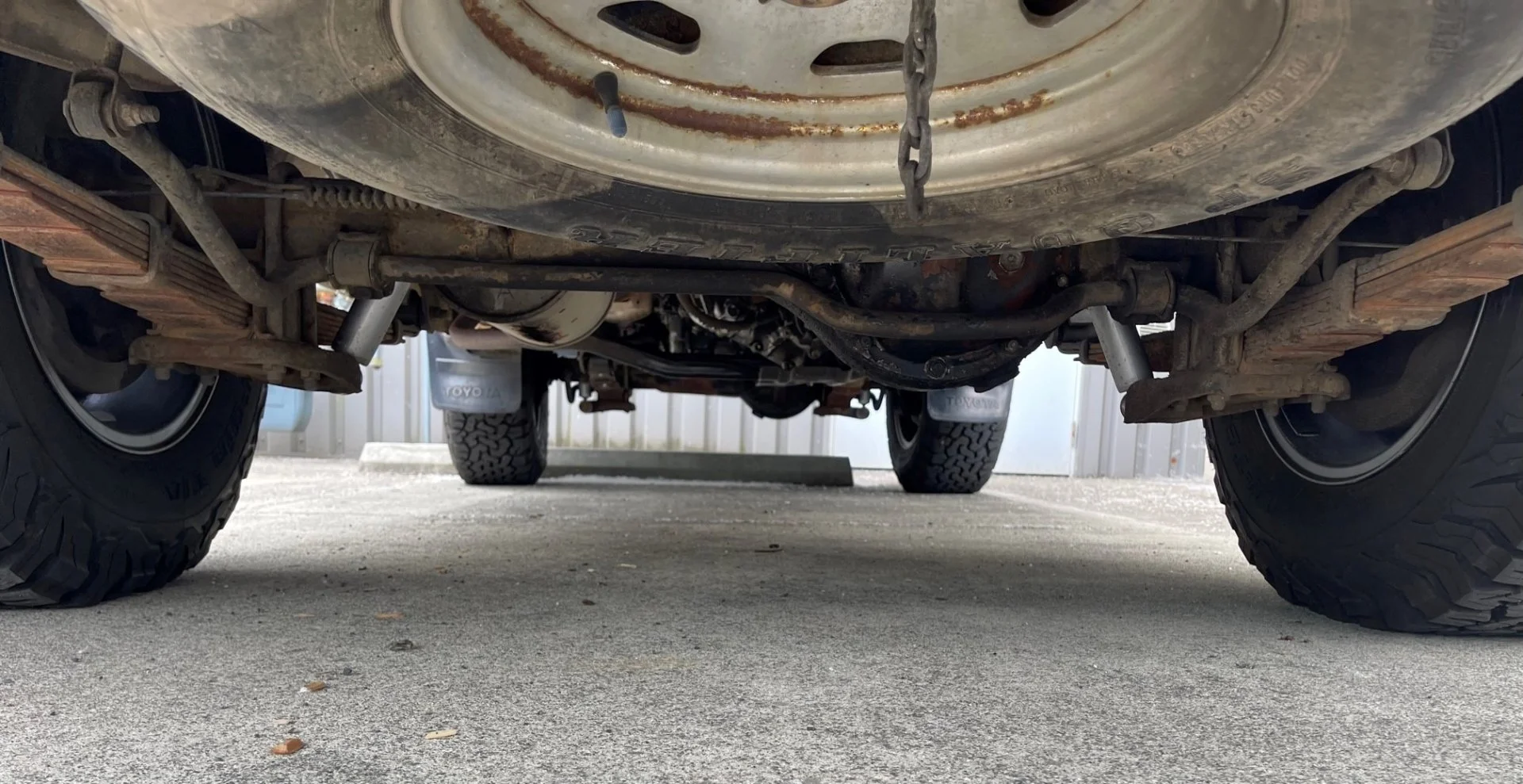 15_under rear.webp