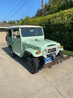 1970 fj40 seafoam green original...no affiliation....