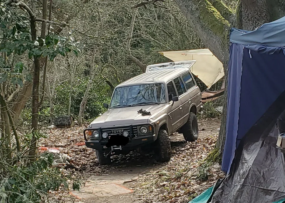 Vashon Island, WA: 1985 FJ60 -- fixer upper with all the goodies ready to install