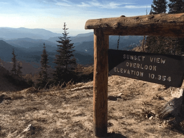17D0572A-8225-4E14-B34E-C6BB2F5BE69B.gif