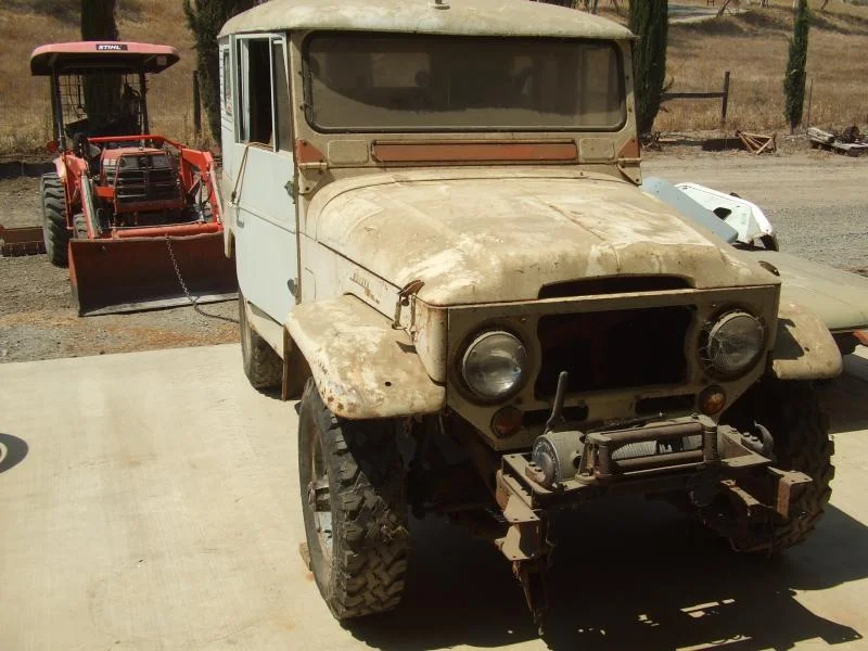 1962 FJ40 001.webp