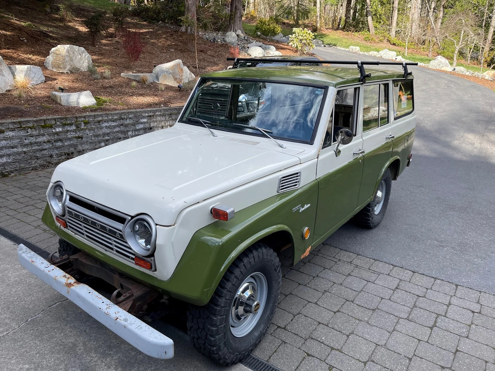 1968 FJ55 (2).webp