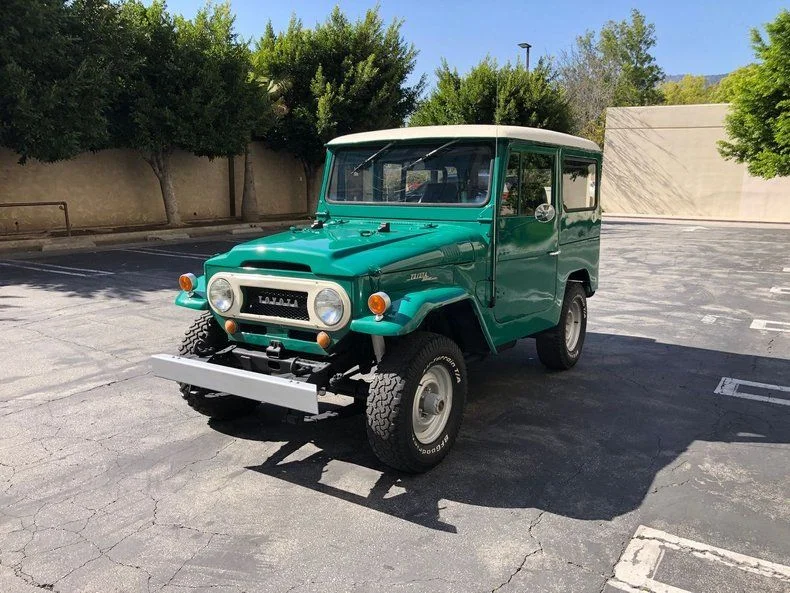 1969-toyota-land-cruiser-fj-40 (9).webp
