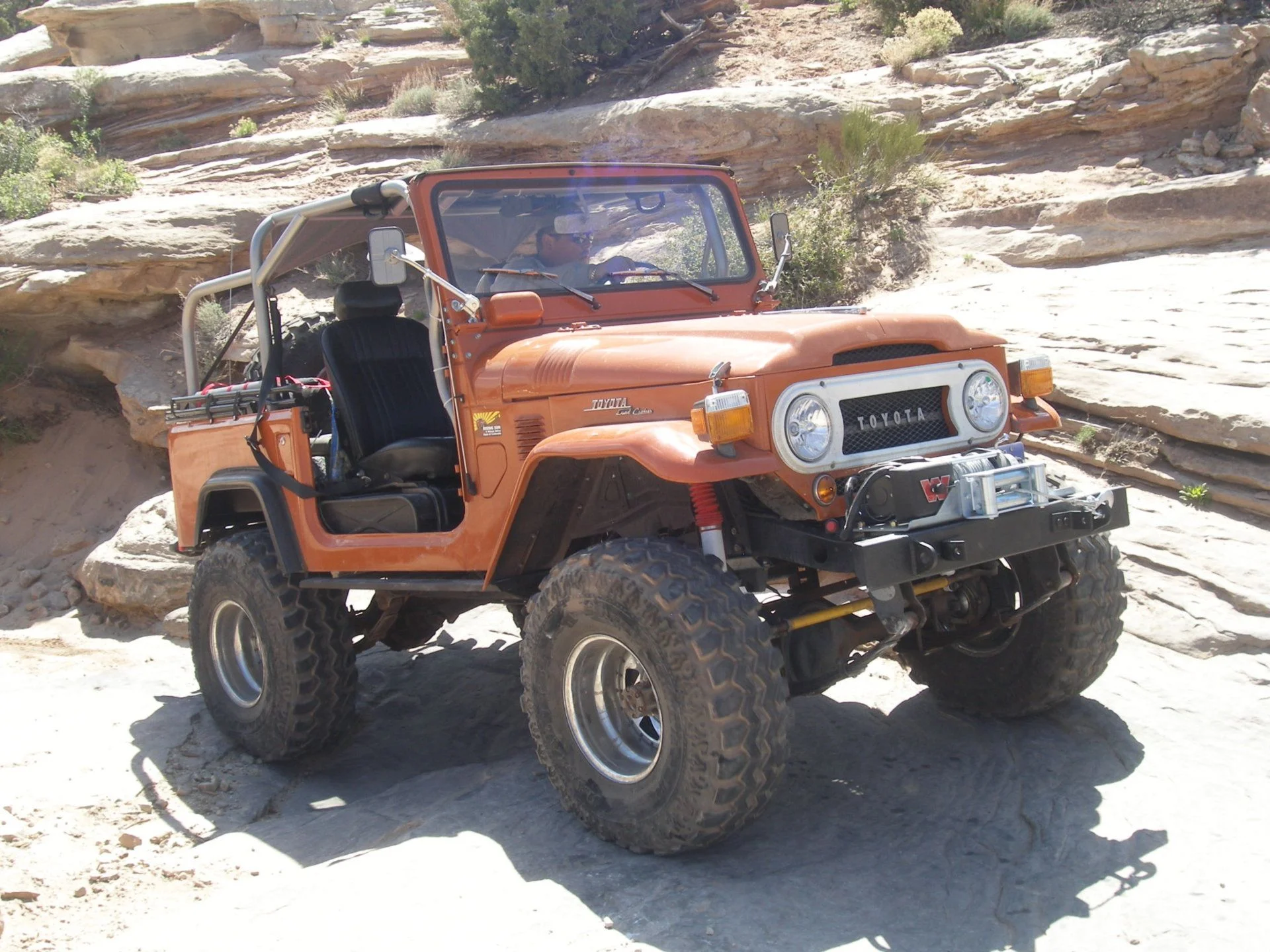 1969_toyota_land_cruiser_fj40_15578528067d18c50f56P5012584-2016_02_13-23_25_43-UTC-2018_07_01-...jpg