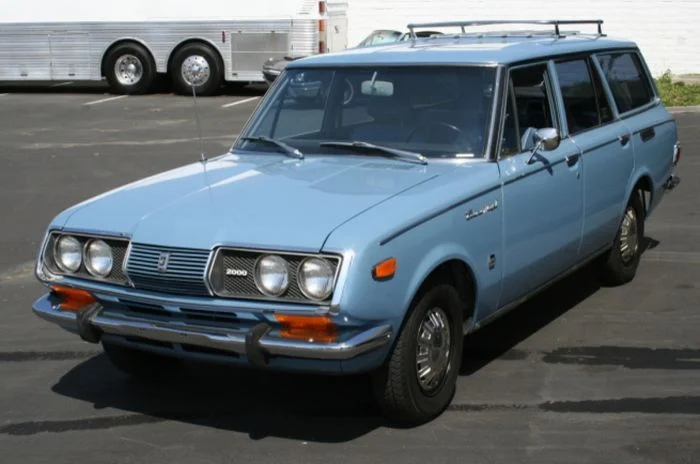 1972 Toyota Corona exterior.webp