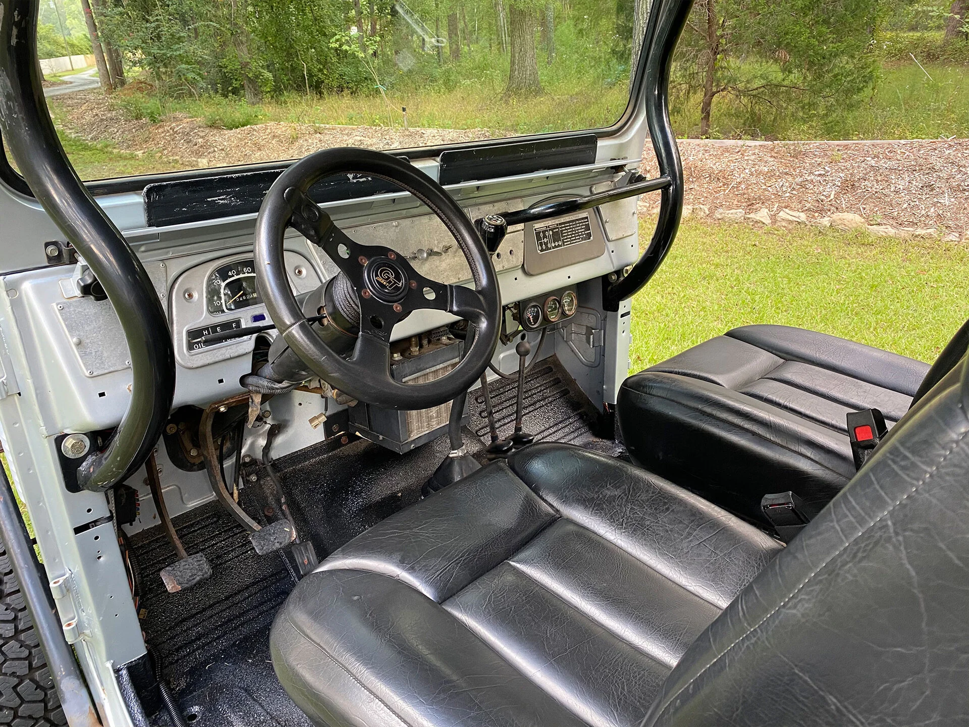 1972_Toyota_FJ40_09.webp