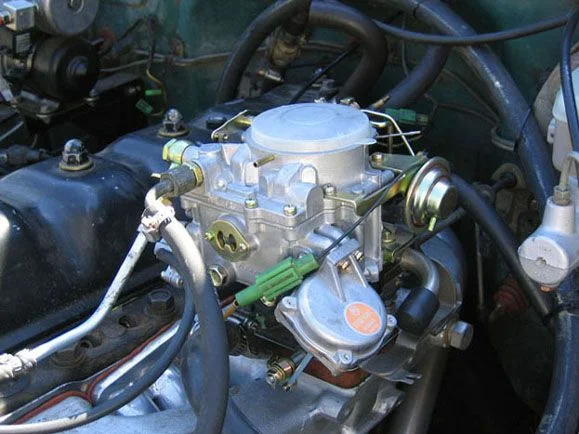 1975 Carb 2.webp