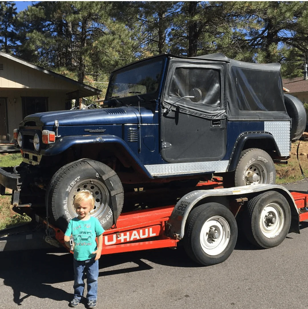 1976 FJ40.webp