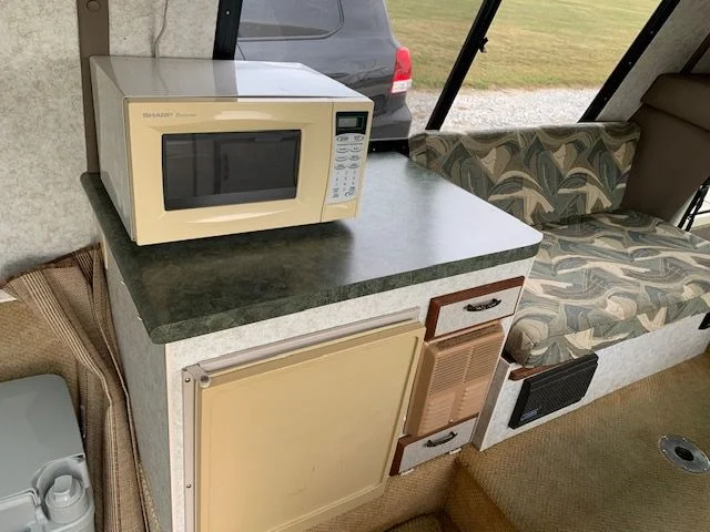 1978 Chinook microwave.webp