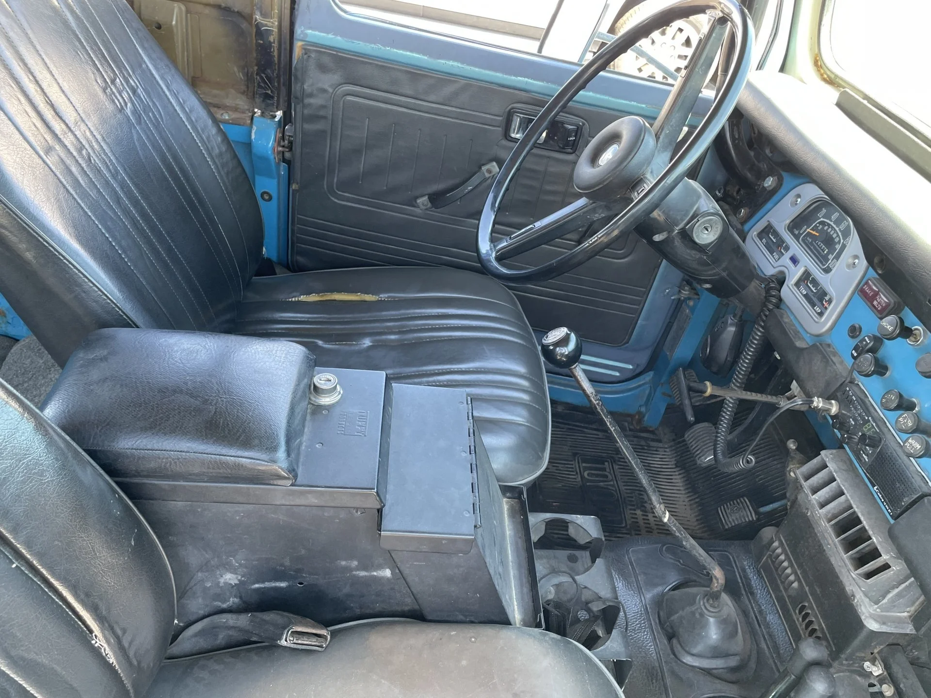 1978fj40intmrtuffybox.webp