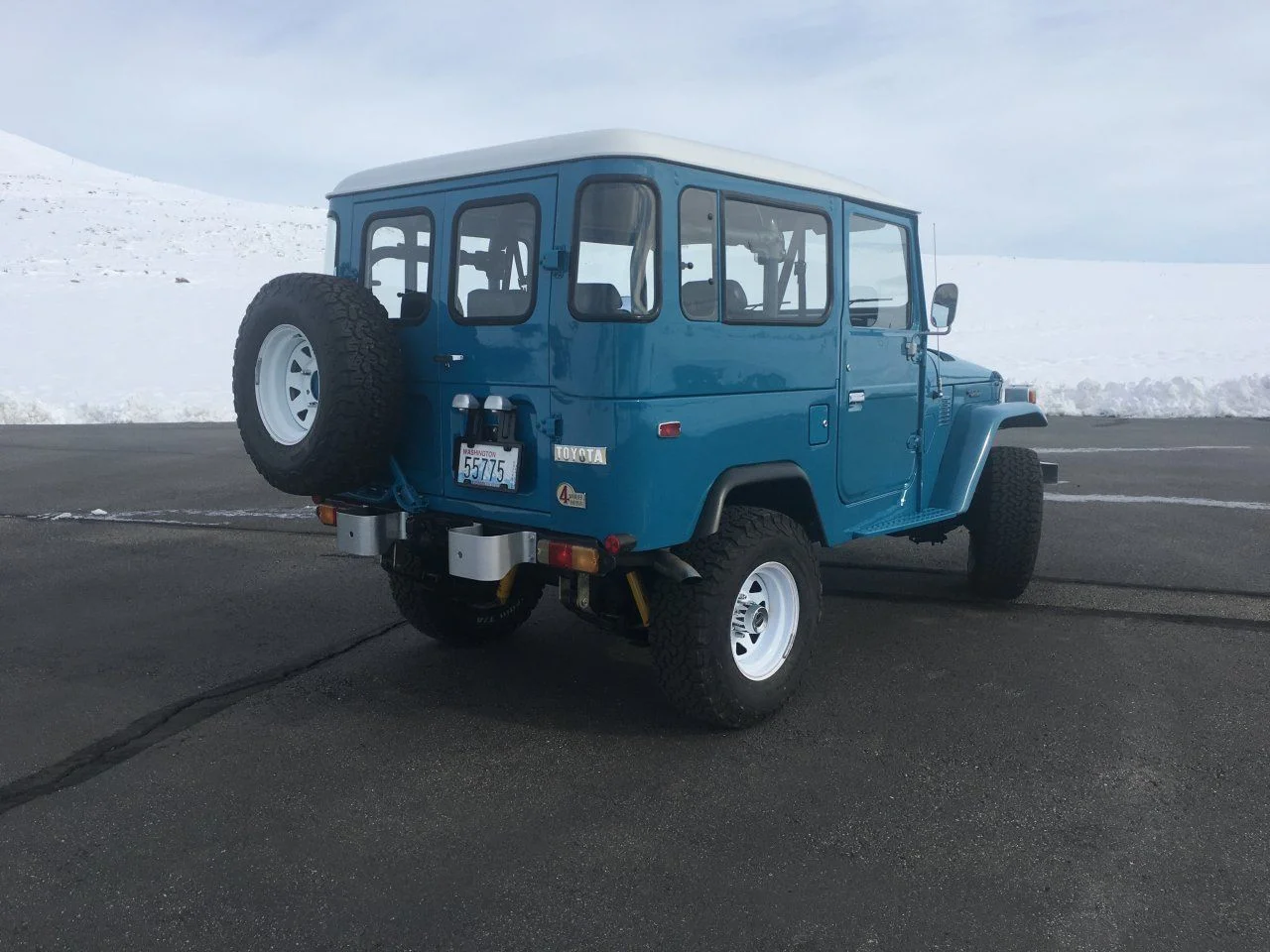 1979ToyotaFJ40Blue_FJ40299273 (39).webp