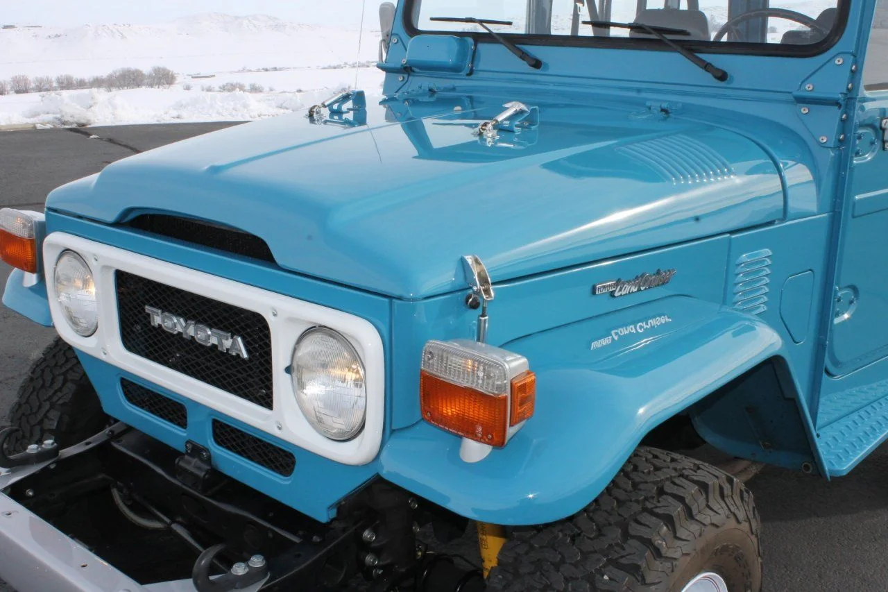1979ToyotaFJ40Blue_FJ40299273 (58).webp