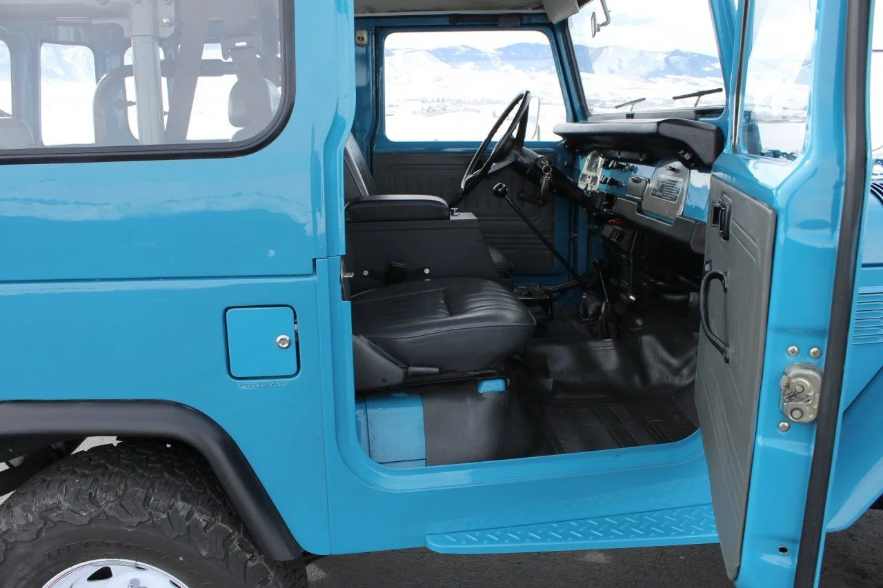 1979ToyotaFJ40Blue_FJ40299273 (71).webp