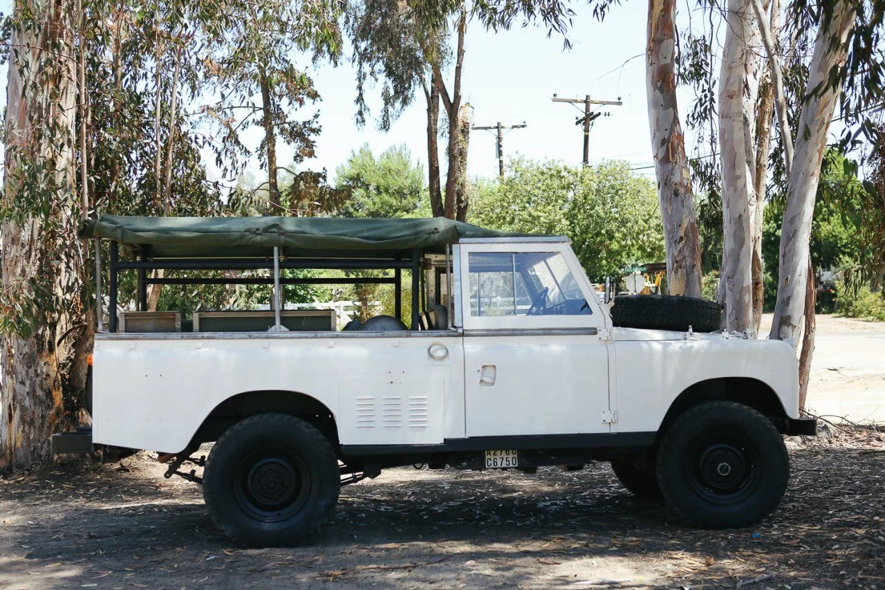 1980-Land-Rover-Series-3-001.webp