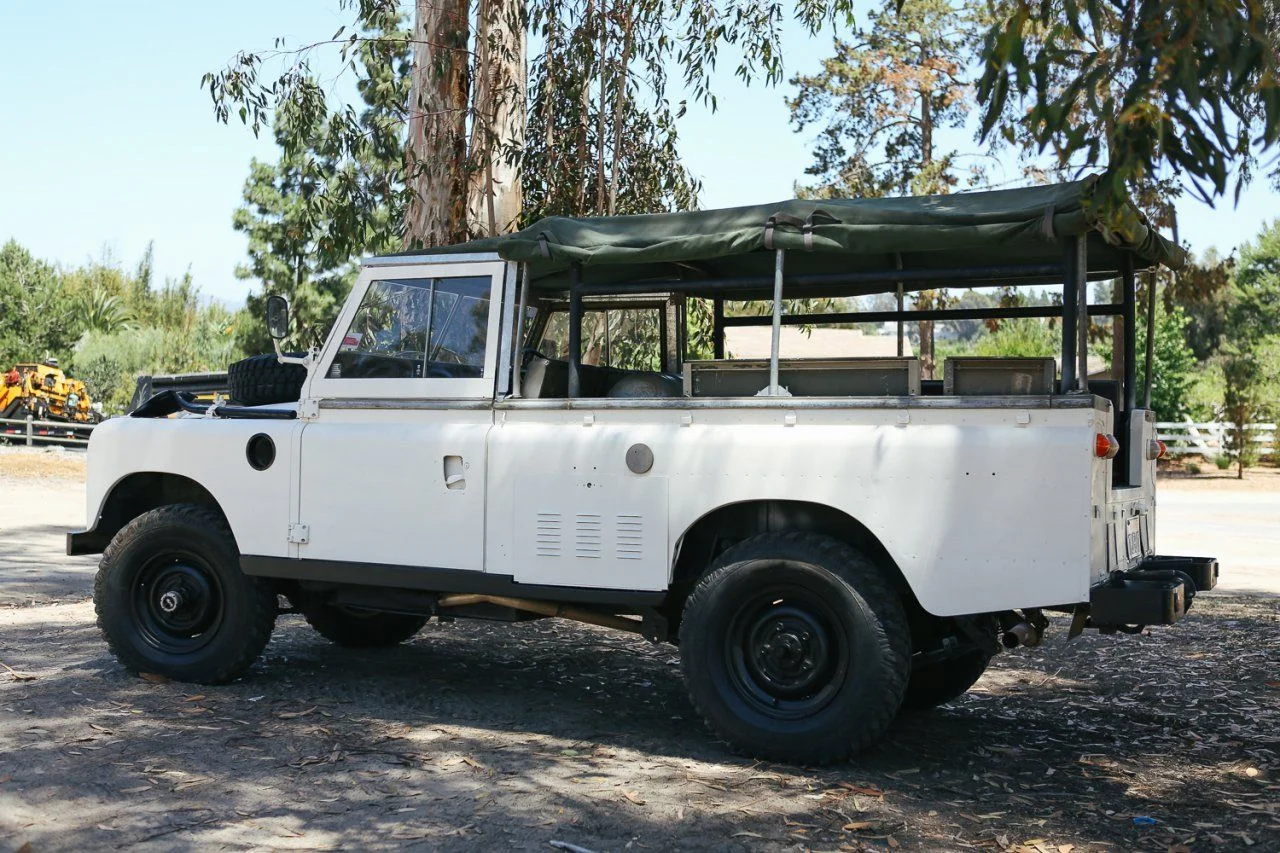 1980-Land-Rover-Series-3-013.webp