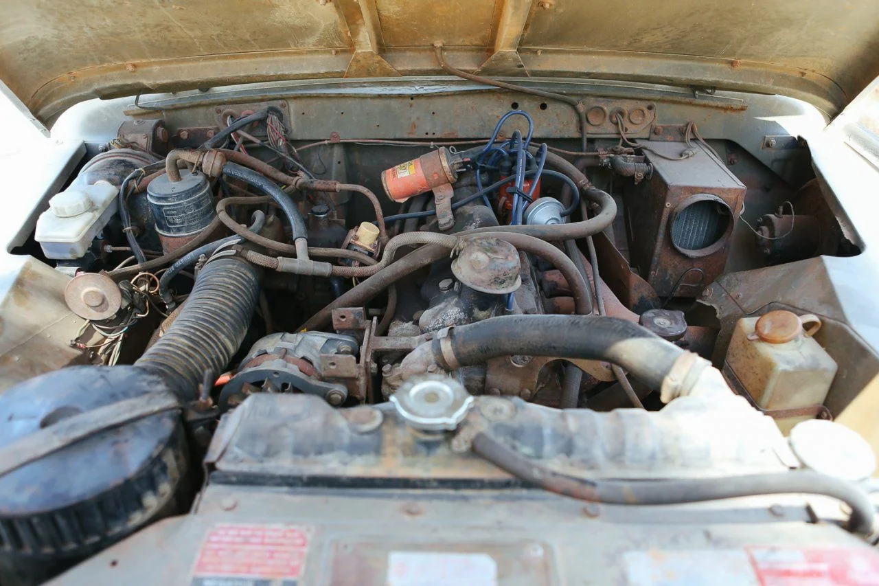 1980-Land-Rover-Series-3-032.webp