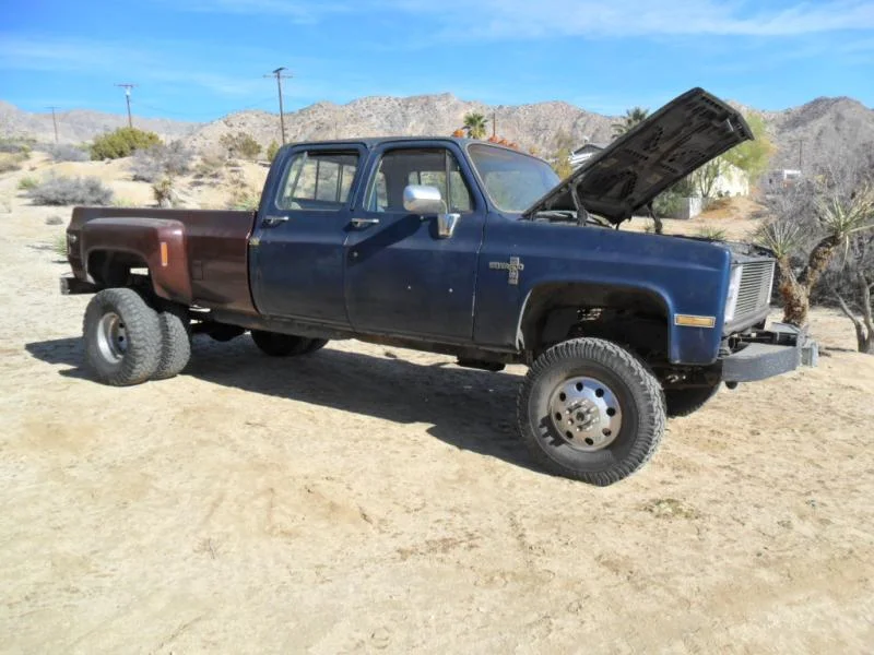 1984 Crew Cab 001.webp