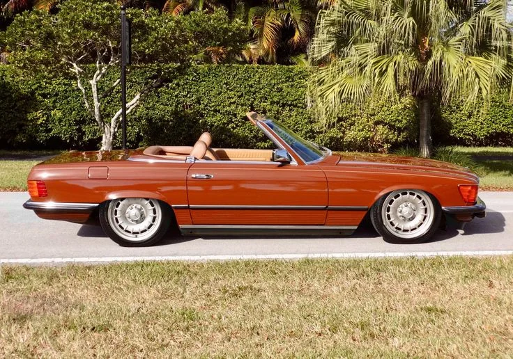 1984 Mercedes-Benz 280SL 5-Speed.webp