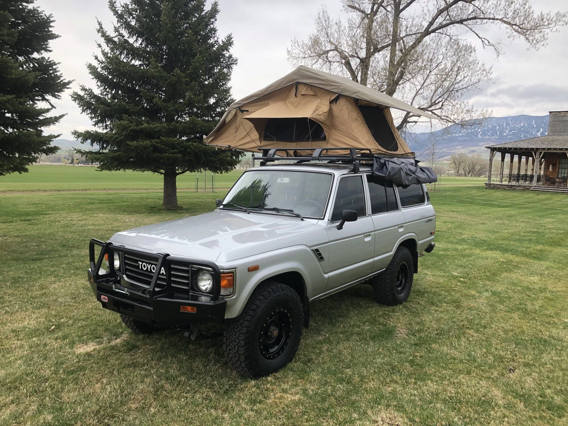 1985ToyotaFJ60Silver_JT3FJ60G3F1131325 (111).webp