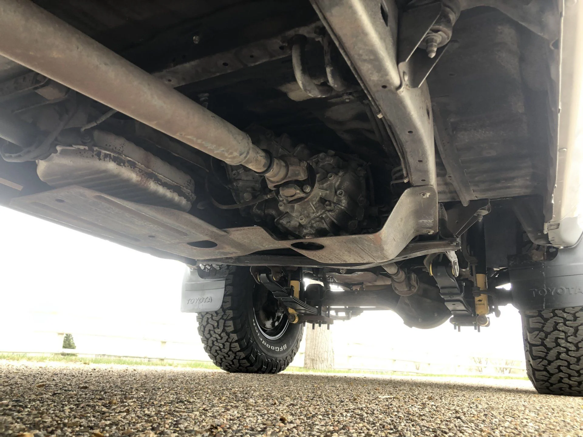 1985ToyotaFJ60Silver_JT3FJ60G3F1131325 (75).webp