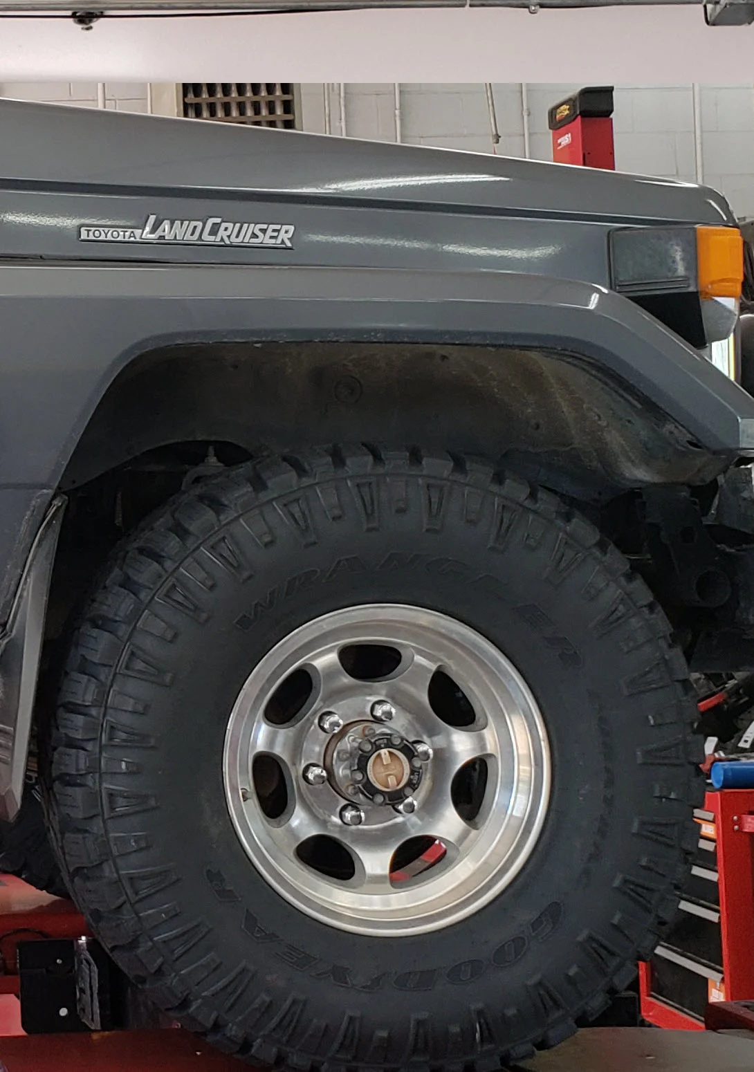 1988 BJ74 - goodyear duratrac 33 12.5 15 tires and Enkei wheels.webp